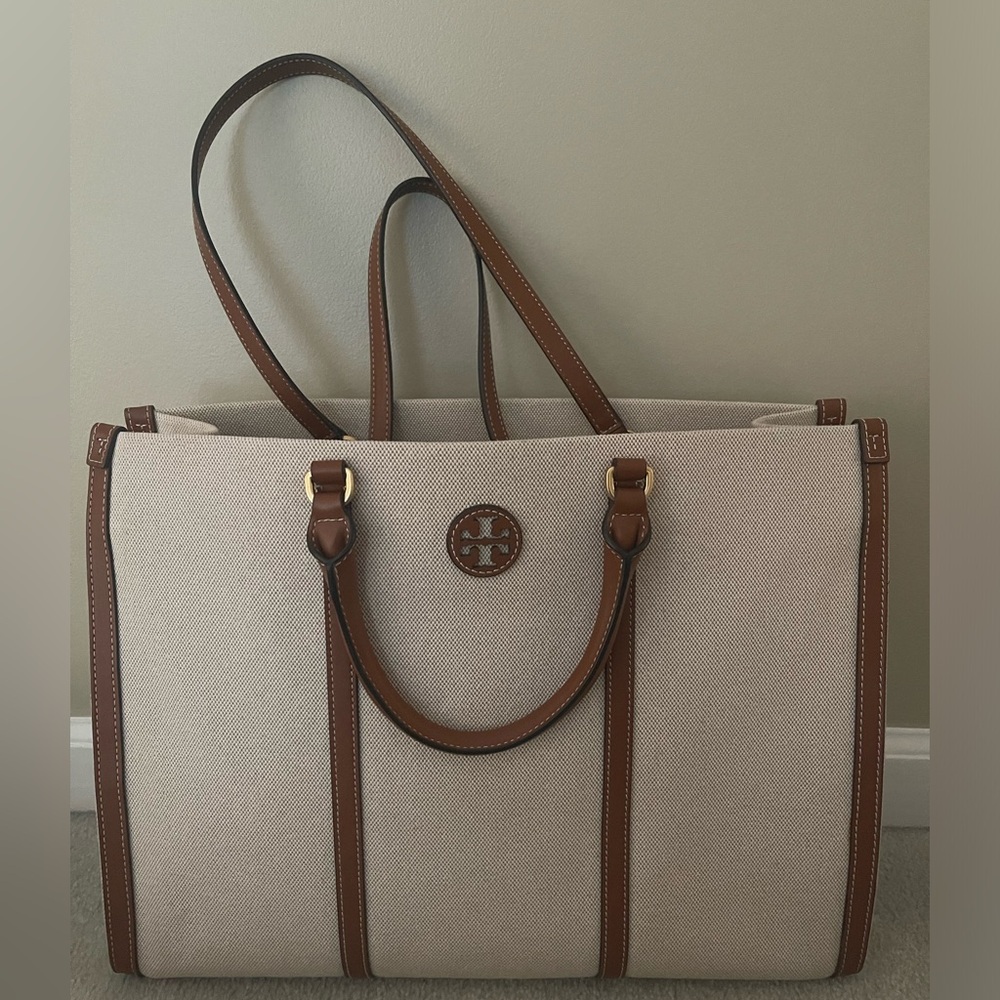 Tory Burch Blake Canvas Jumbo Tote